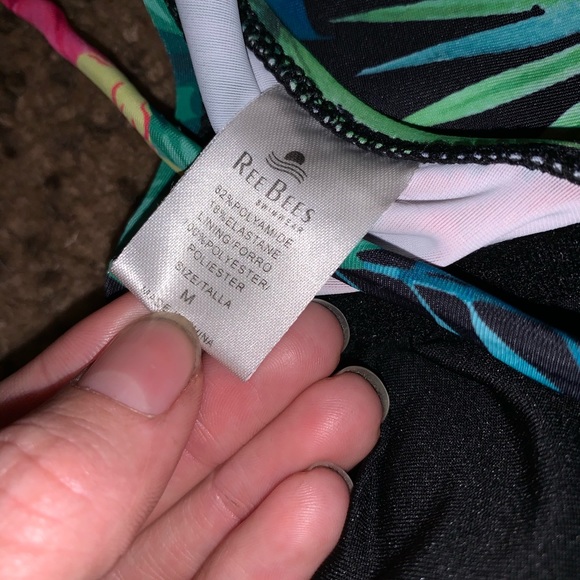 Bikini - Picture 4 of 6